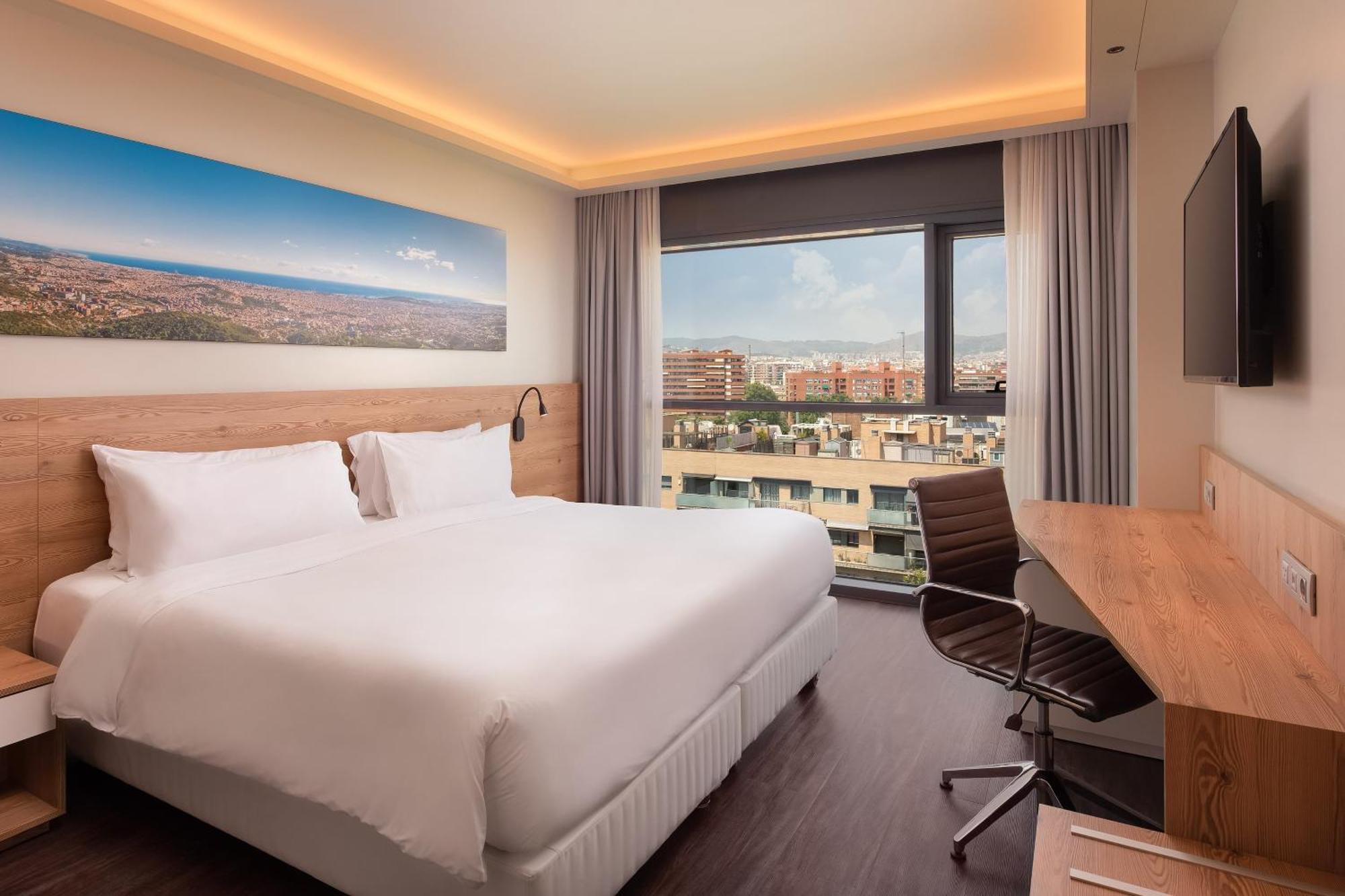 Four Points By Sheraton Barcelona Diagonal Екстериор снимка