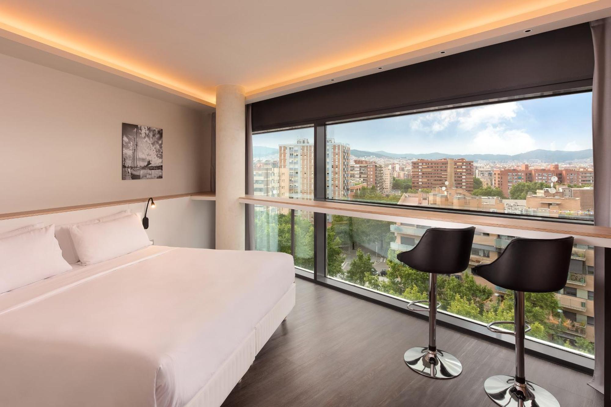 Four Points By Sheraton Barcelona Diagonal Екстериор снимка