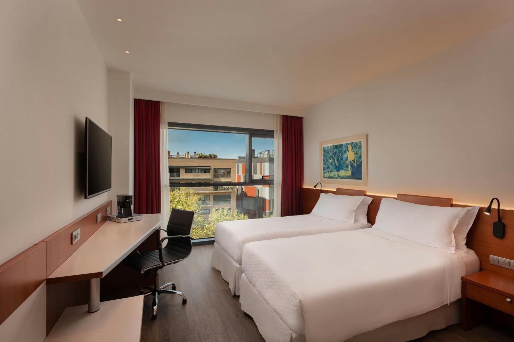 Four Points By Sheraton Barcelona Diagonal Екстериор снимка