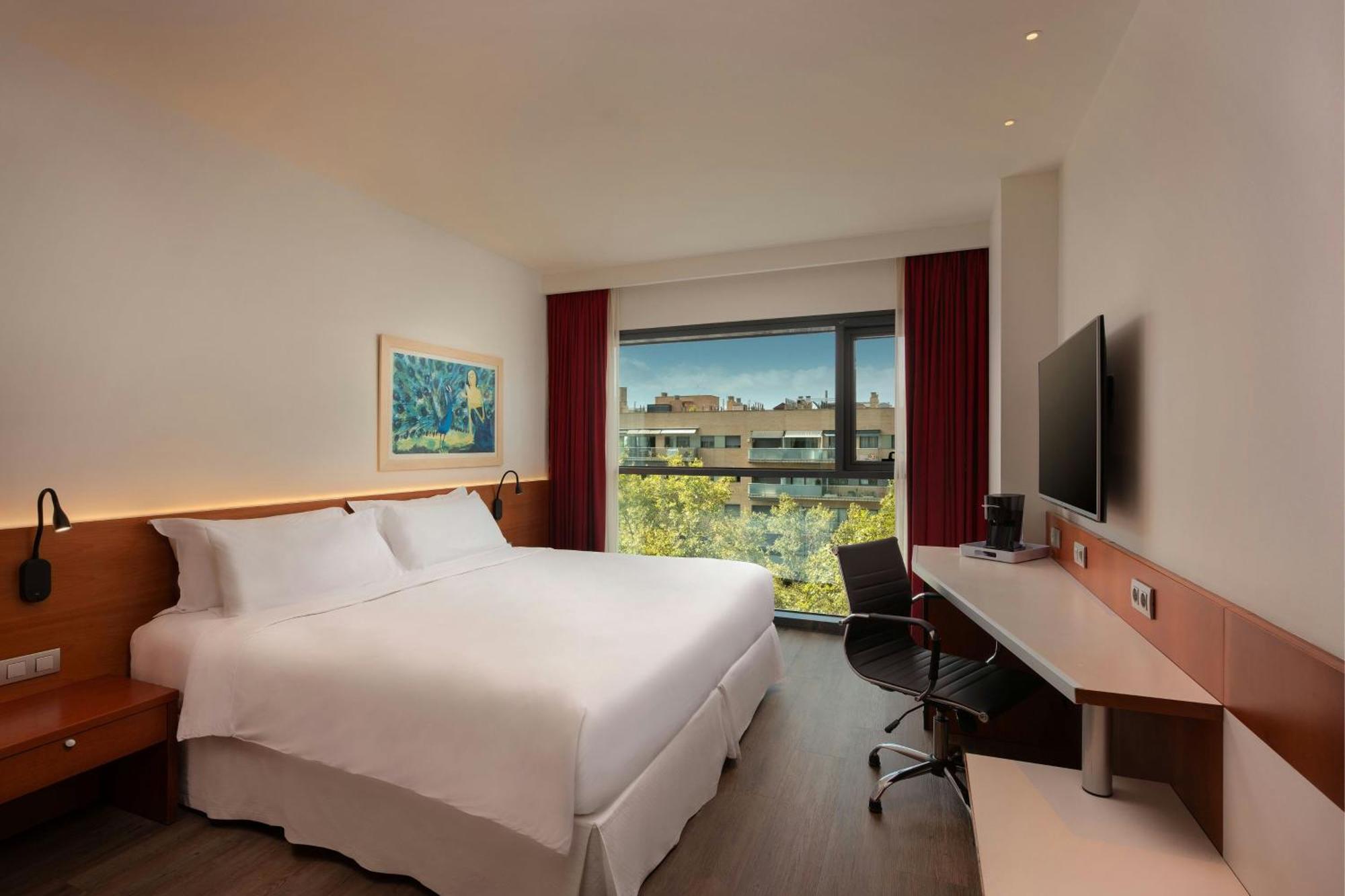 Four Points By Sheraton Barcelona Diagonal Екстериор снимка